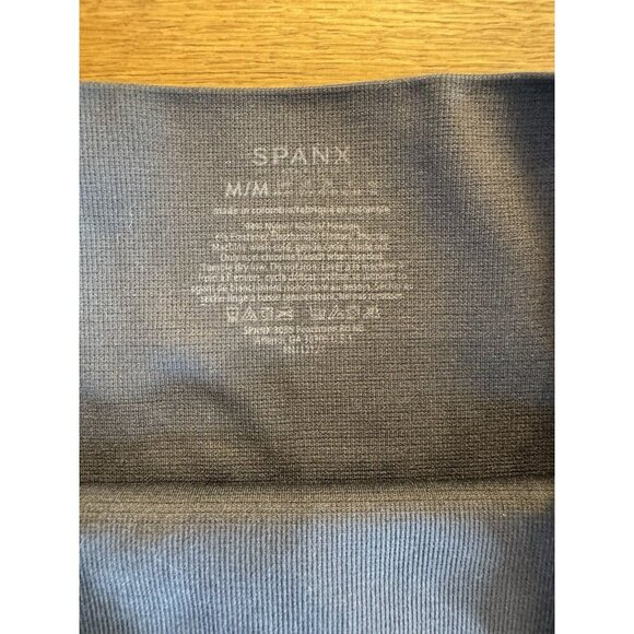 Spanx Womens Look at Me Now Seamless Leggings Camo Size Medium - Picture 7 of 7